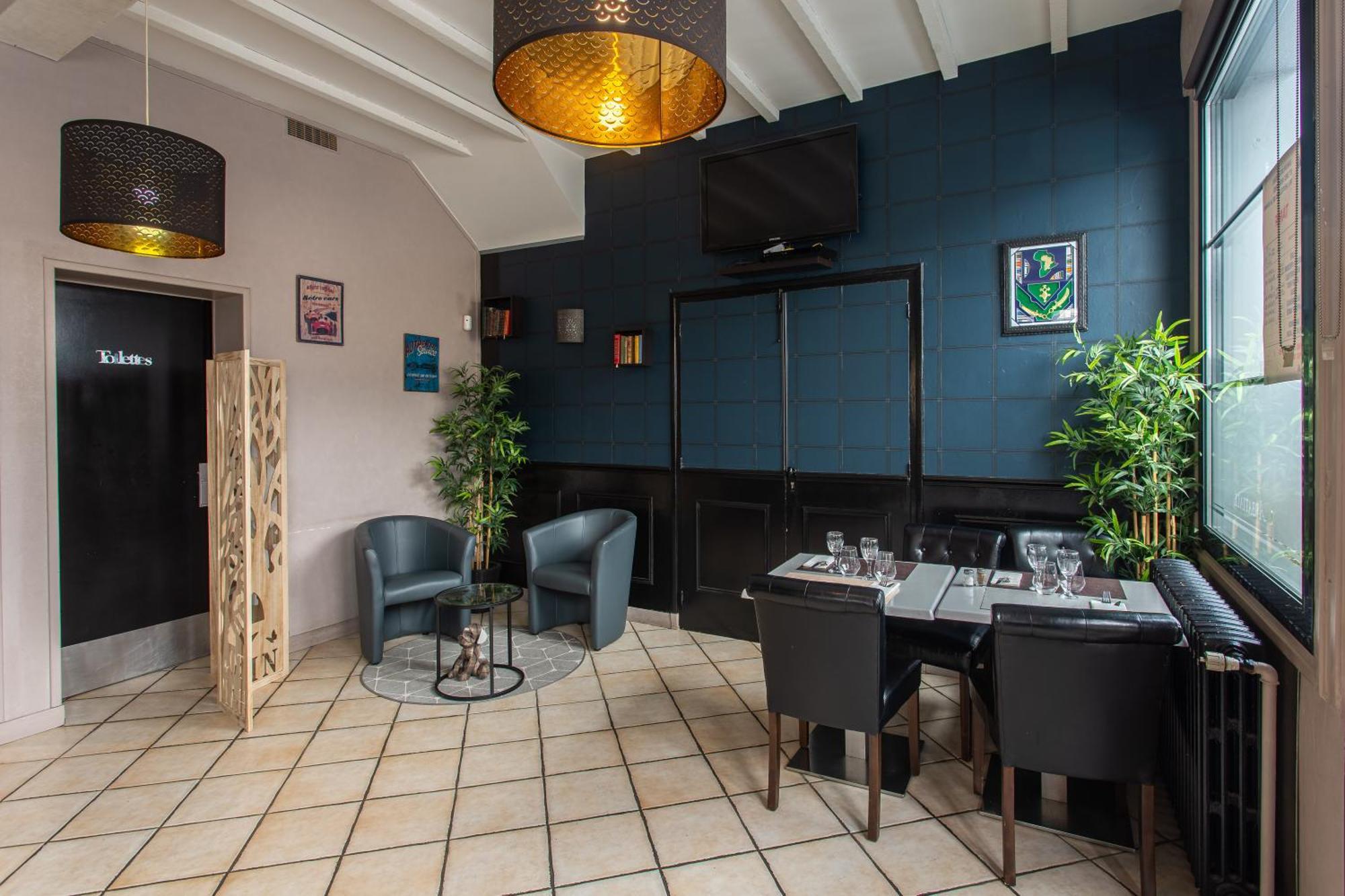 L'abbatiale Hotel 2*